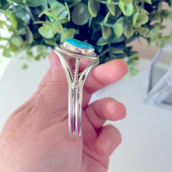 Vintage Native American Pat Yazzie Turquoise Cuff Bracelet Sterling Silver 925 - Picture 2 of 8